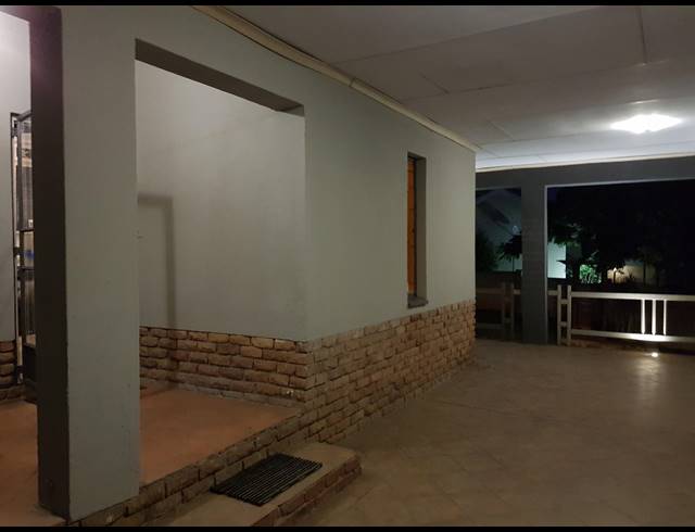3 BEDROOM HOUSE TO LET IN SAFARI GARDENS